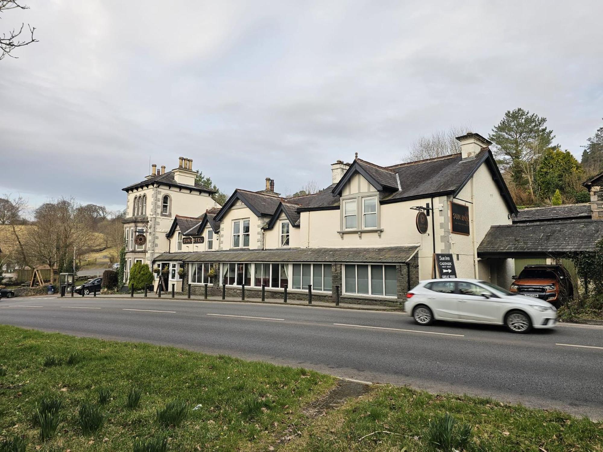 The Sun Inn Troutbeck Bridge エクステリア 写真
